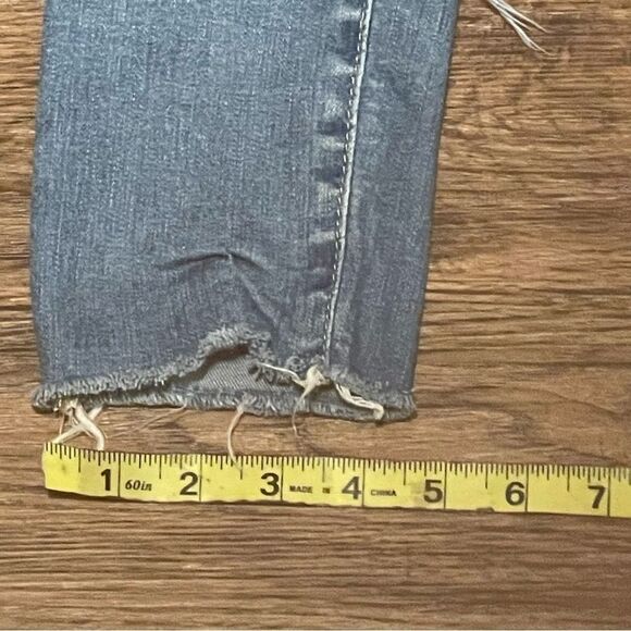 AG-ED Adriano Goldschmied Distressed Torn Lightwash Legging Ankle Jeans Size 27R - Picture 5 of 14